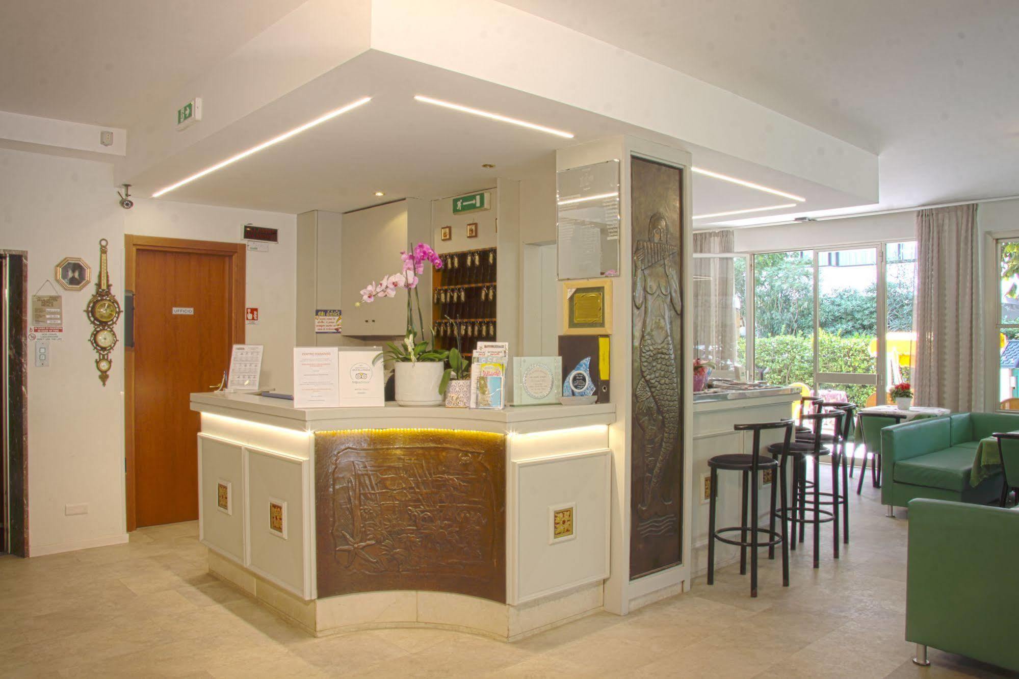 Hotel Tilly Cesenatico Kültér fotó